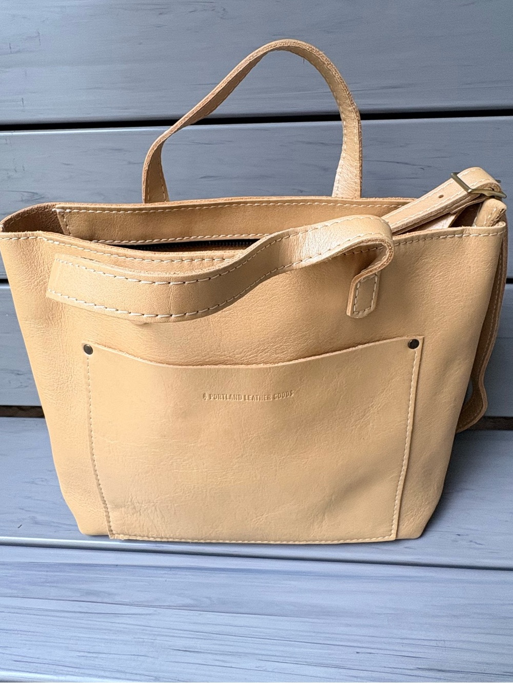 Portland Leather Zipper Medium Crossbody Tote in Champagne - Retired Unicorn